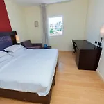 Hotel Basel Tel-Aviv