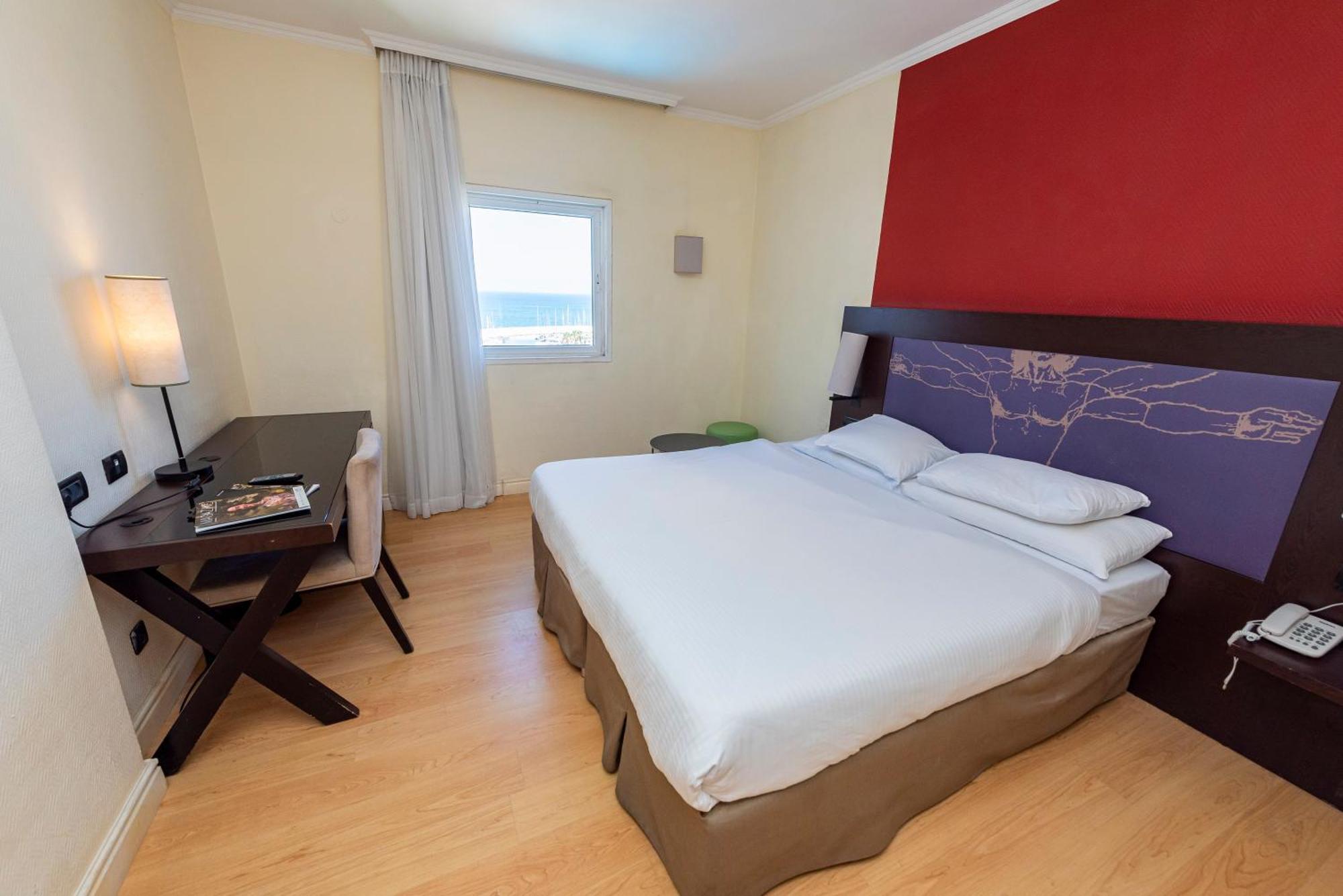 Hotel Basel Tel Aviv
